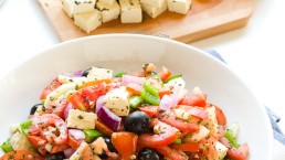 Greek-salad-with-vegan-tofu-feta-minimaleats-vegan-glutenfree