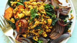 AMAZING-Savory-Tofu-Scramble-with-Kale-Sweet-Potatoes-and-Roasted-Red-Onion-Flavorful-plant-based-and-SO-satisfying-vegan-glutenfree-tofuscramble-breakfast-recipe (1)